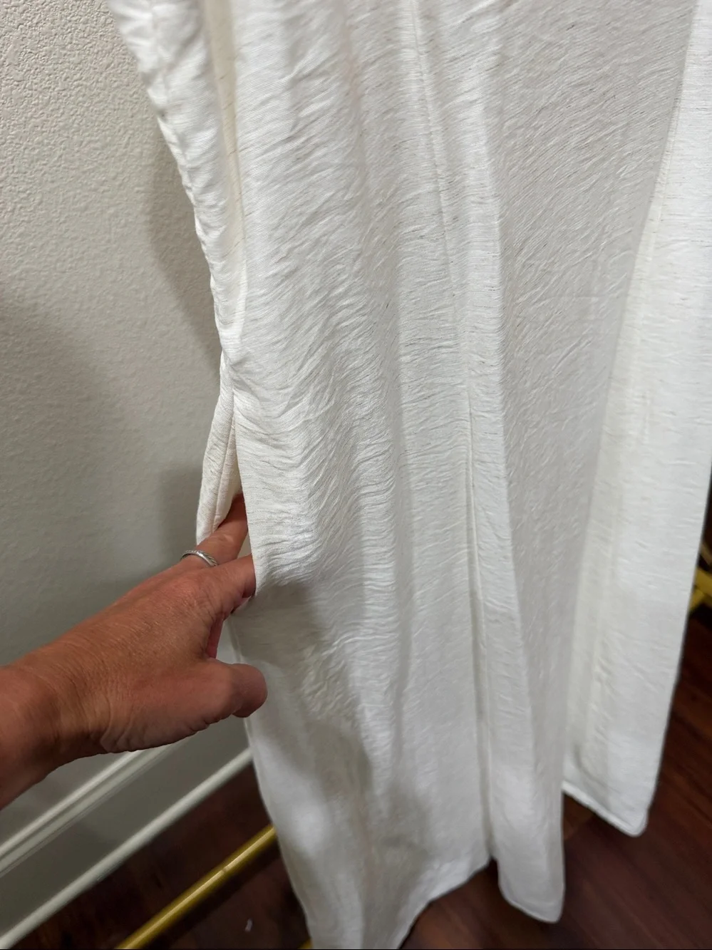 Cider White Maxi Dress - Picture 4 of 8